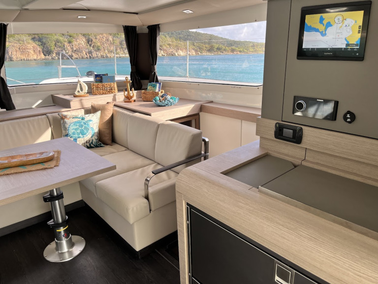 YachtCharter in Tortola - Fountaine Pajot Elba 45 auf SamBoat