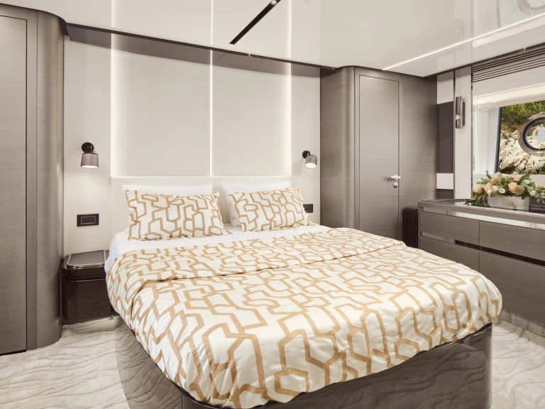 Motorboot mieten in Seget Donji zum besten Preis