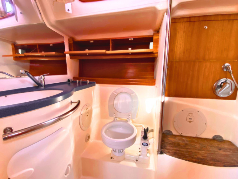 YachtCharter in La Spezia - Bavaria Cruiser 50 auf SamBoat