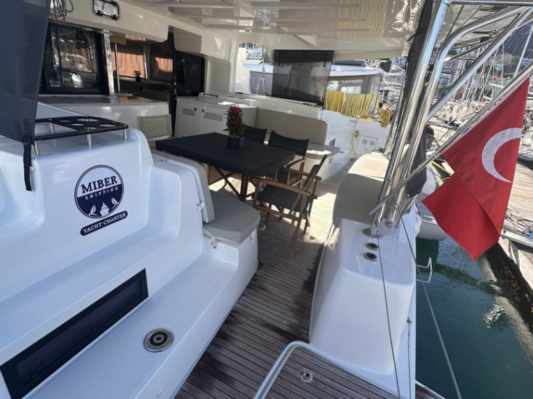 Bootsverleih Lagoon Lagoon 46 Fethiye Samboat