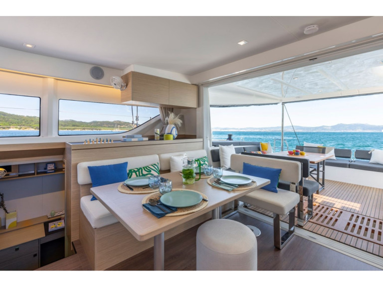 Vermietung Katamaran Lagoon mit Führerschein