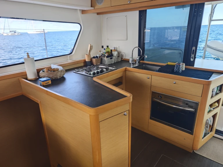 YachtCharter in Marigot - Lagoon Lagoon 42 auf SamBoat