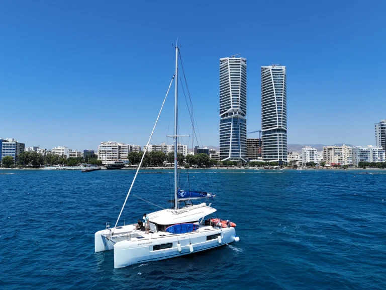 Lagoon Lagoon 40 mieten Limassol Marina