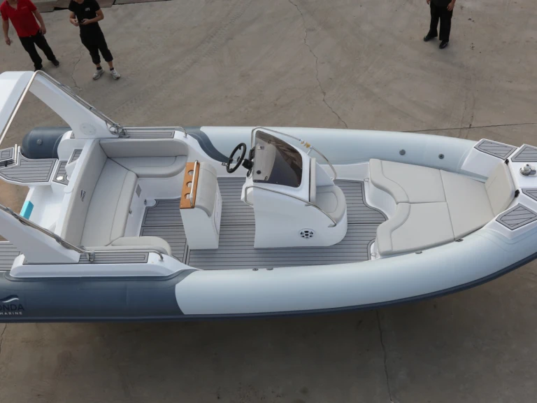 Schlauchboot mieten in Pietà - Onda marine 750