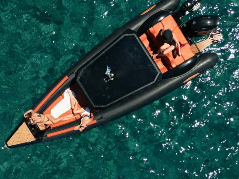 Motorboot mieten in Gouviá -  Motorboat