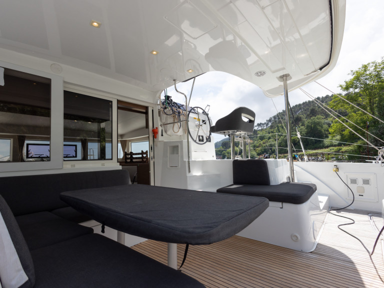 Lagoon Lagoon 40 mieten Bocca di Magra
