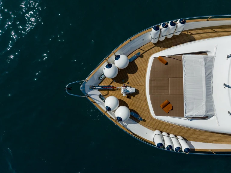 Yacht mit oder ohne Skipper Spertini mieten in Marina di Scarlino