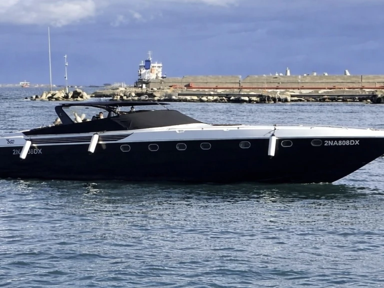 Vermietung Motorboot Baia mit Führerschein