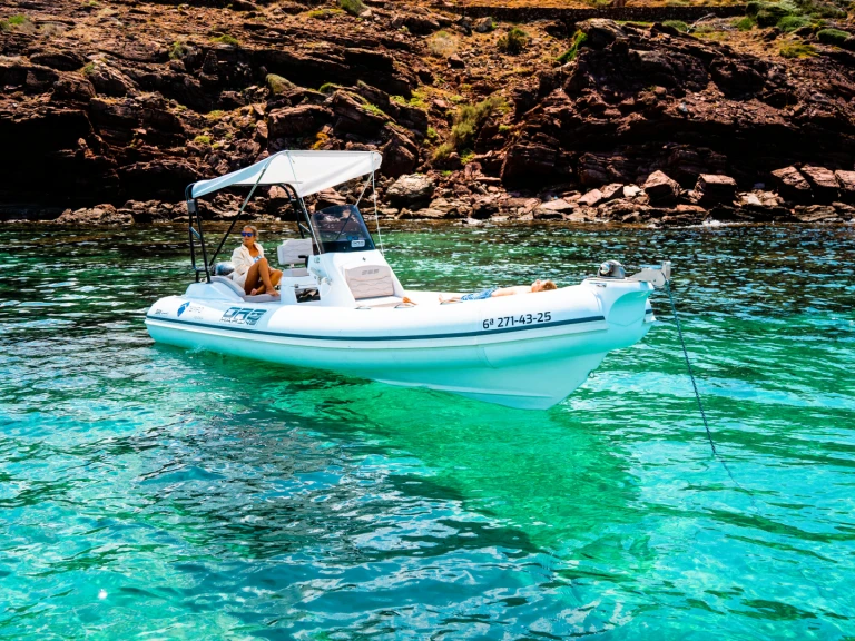 Schlauchboot mit oder ohne Skipper Oromarine mieten in Ciutadella de Menorca