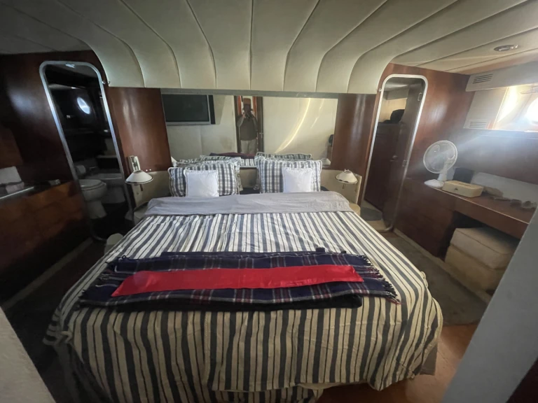 Bootsverleih Versilcraft ultraphantome Marina degli Aregai Samboat