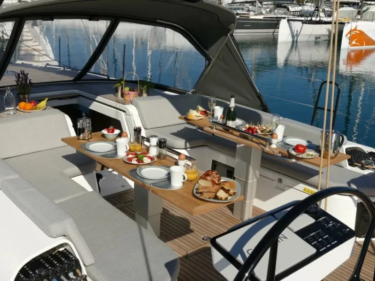 Vermietung Segelboot Bénéteau mit Führerschein