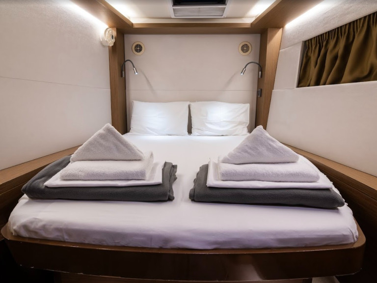 Vermietung Katamaran Lagoon mit Führerschein