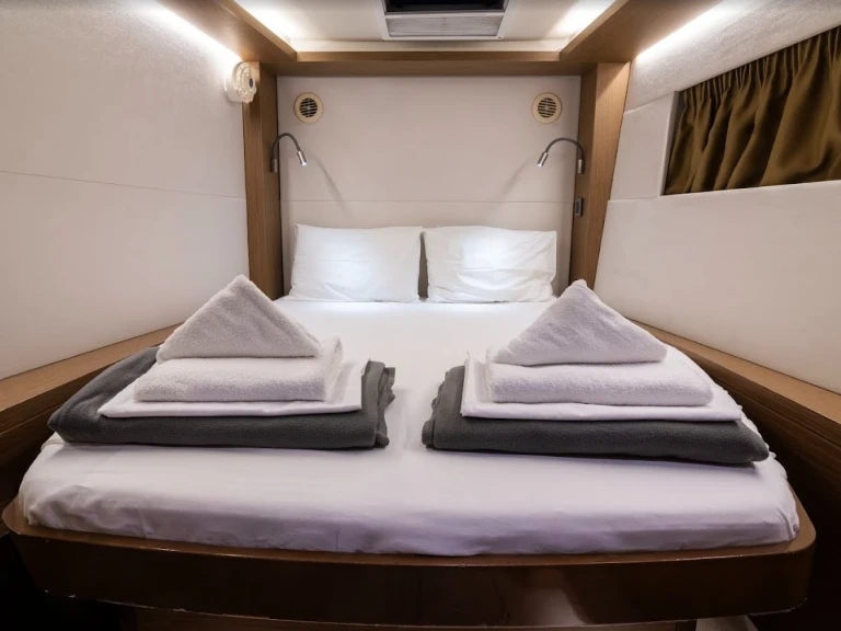 Vermietung Katamaran Lagoon mit Führerschein