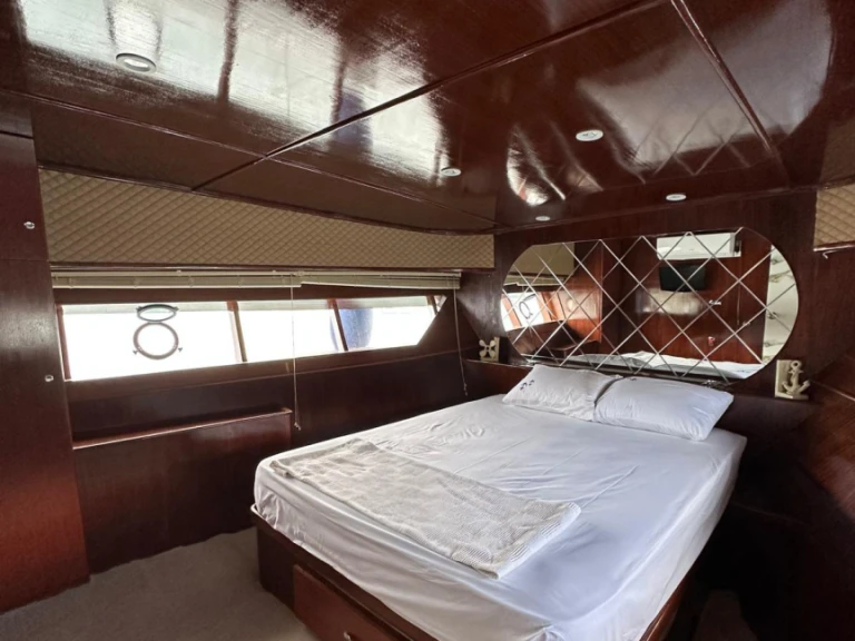 Yacht mit oder ohne Skipper Custom Made mieten in Yalıkavak