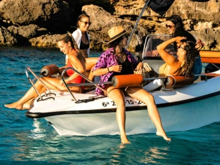 Vermietung Motorboot Polyester Yacht mit Führerschein