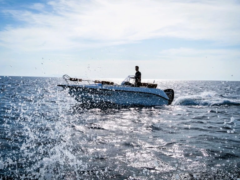 Motorboot mit oder ohne Skipper Polyester Yacht mieten in Ciutadella de Menorca