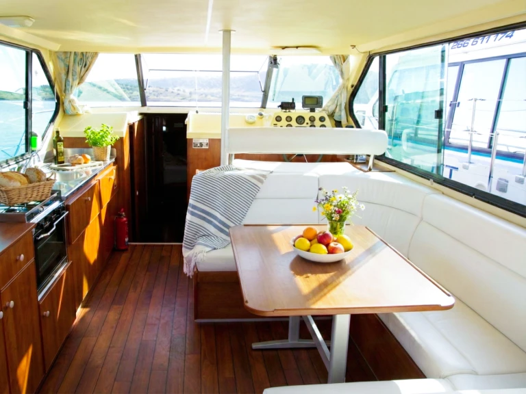 Bootsverleih Nicols Yacht Nicols Sedan 1170 Amieira Samboat