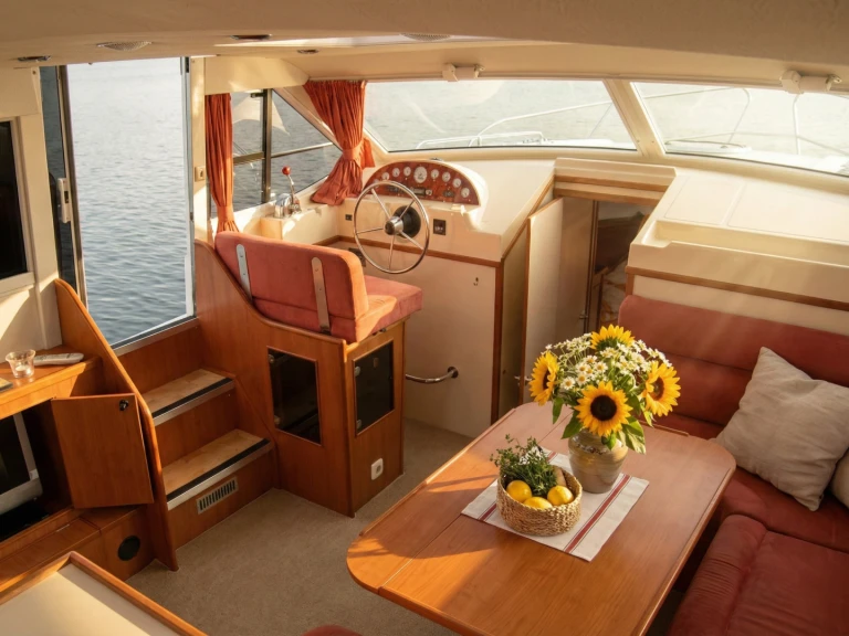 YachtCharter in Fürstenberg/Havel - Pénichette Europa E.400 auf SamBoat