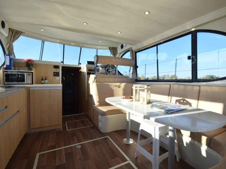 YachtCharter in Kerkdriel - Nicols Yacht Nicols Octo Fly auf SamBoat