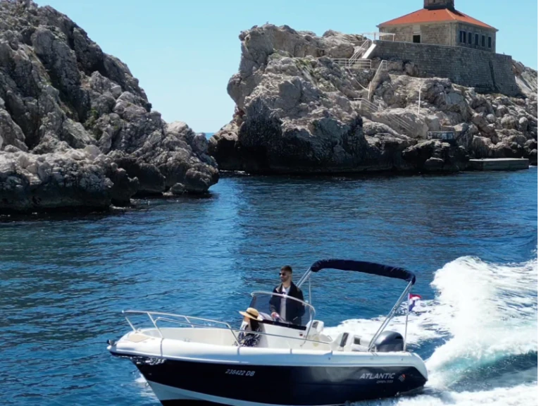 YachtCharter in Dubrovnik - Atlantic 555 open auf SamBoat
