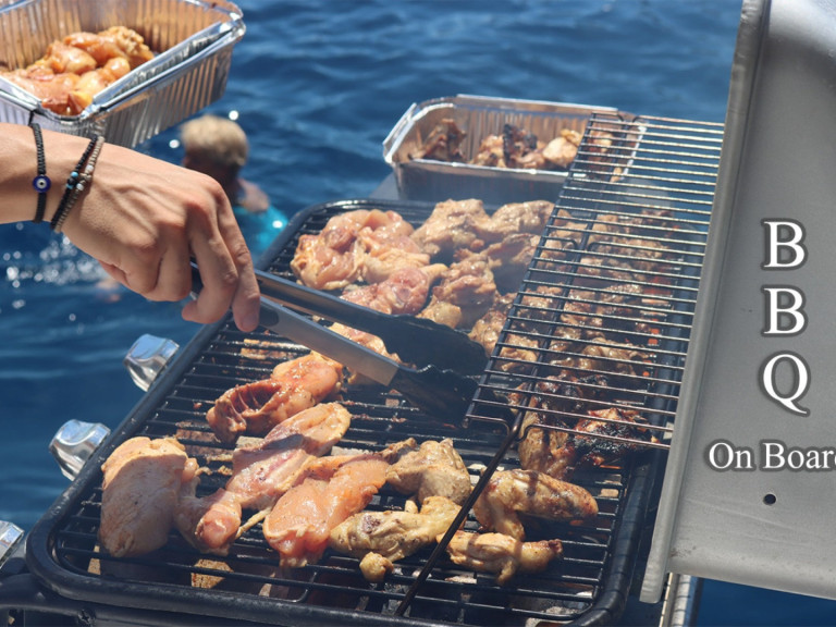 Ein Nautitech Nautitech 46 Fly mieten in Álimos