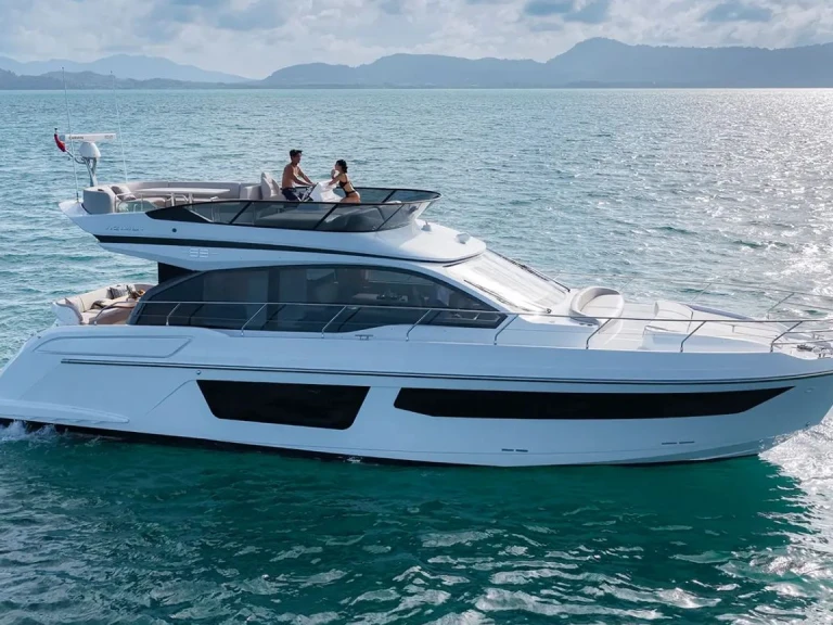 Ein Azimut Azimut 53 Fly mieten in Trogir