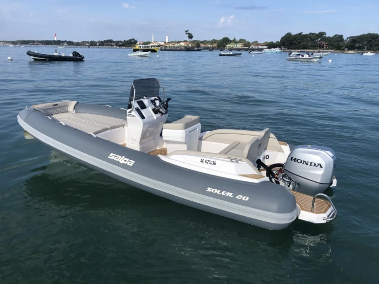 Ein Salpa Salpa Soleil 20 mieten in Bélisaire