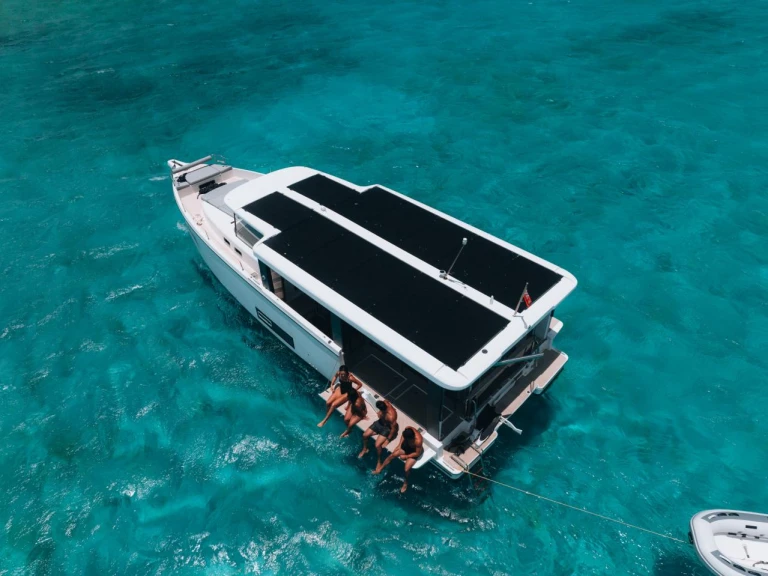 Vermietung Motorboot Jeanneau mit Führerschein