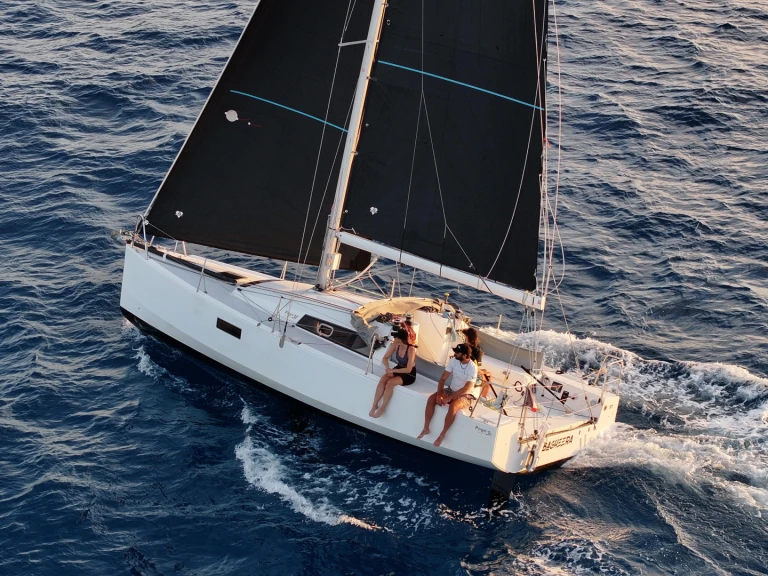 Pogo Structures Pogo 30 mieten Road Harbour