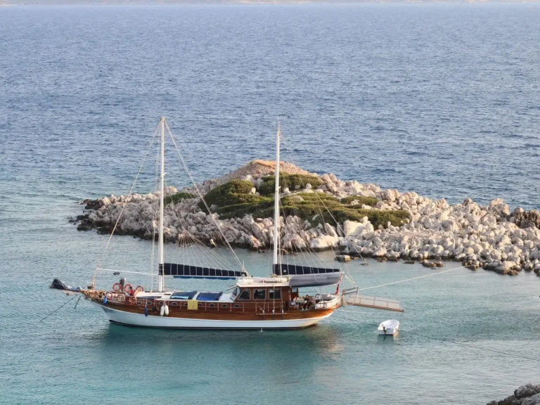 Vermietung Segelboot Custom mit Führerschein