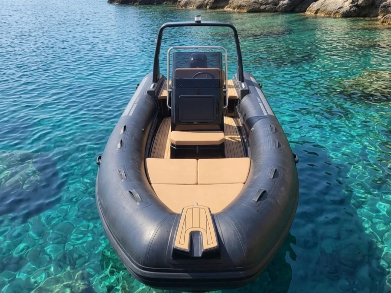 Bootsverleih artboat RIB 500 Portoferraio Port Samboat
