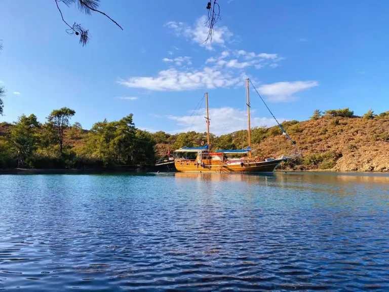 Vermietung Segelboot Custom mit Führerschein