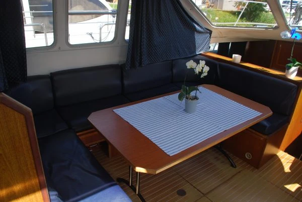 Motorboot mieten in Louhans zum besten Preis