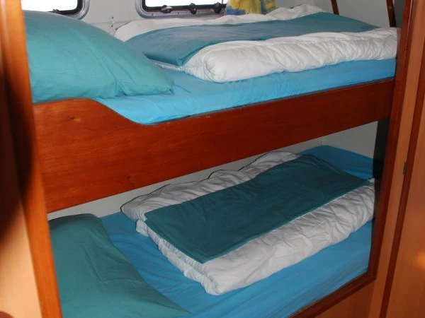 Motorboot mieten in Savoyeux zum besten Preis