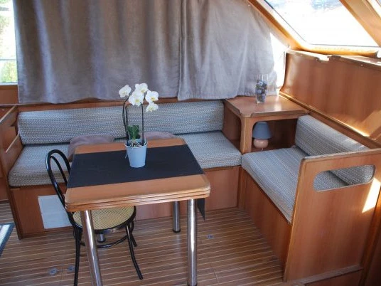 Vermietung Motorboot  mit Führerschein