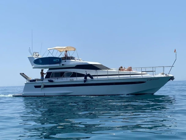 Yacht mit oder ohne Skipper Astondoa mieten in Puerto Deportivo de Marbella