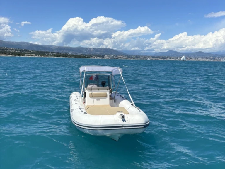 Vermietung Schlauchboot Capelli mit Führerschein