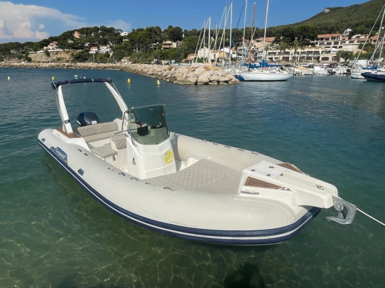 YachtCharter in La Madrague - Capelli Tempest 770 auf SamBoat