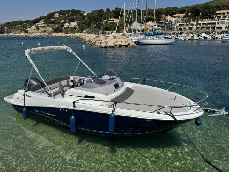 YachtCharter in La Madrague - Jeanneau Cap Camarat 6.5 WA auf SamBoat