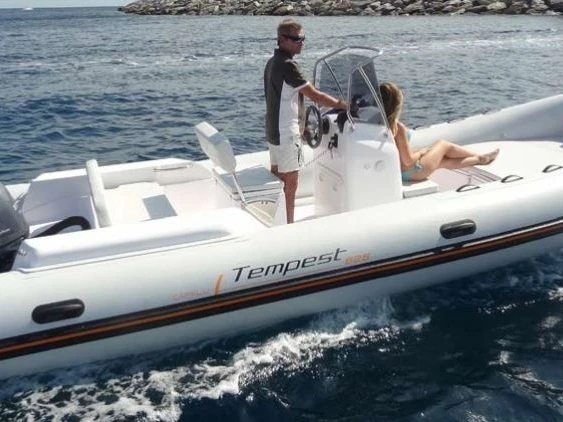 Boot mieten Port-Haliguen günstig Tempest 630