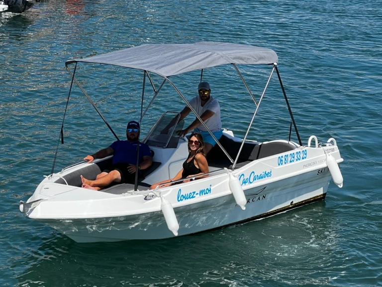 Motorboot mieten in Sète zum besten Preis