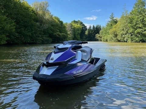 Ein Sea-Doo GTI 130 mieten in Bénodet