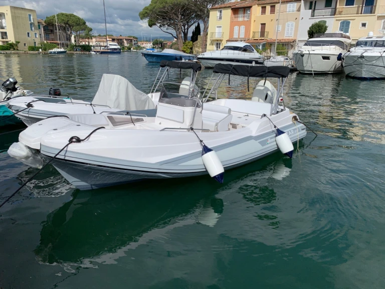 Vermietung Schlauchboot Zar mit Führerschein