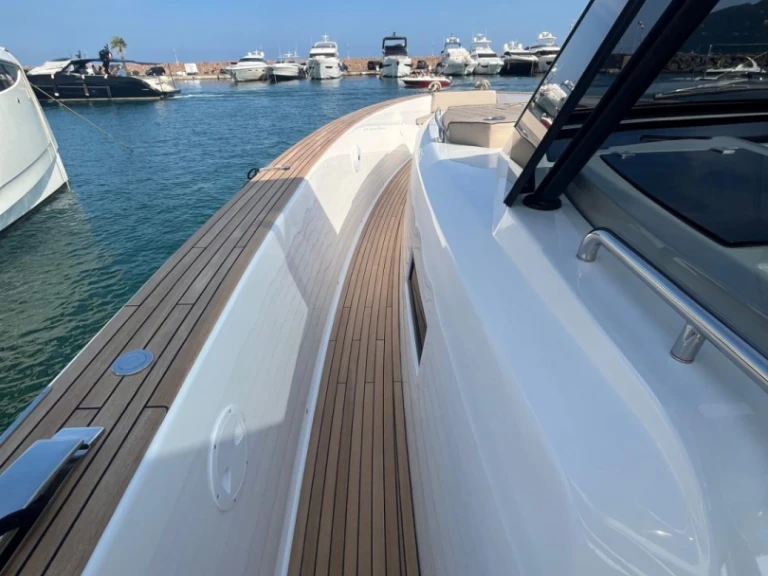 YachtCharter in Cogolin - Quicksilver Quicksilver 555 Activ Open auf SamBoat
