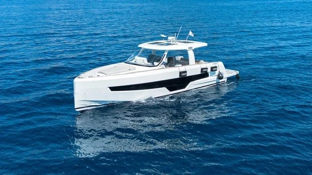 Motorboot mit oder ohne Skipper Fjord mieten in Ajaccio