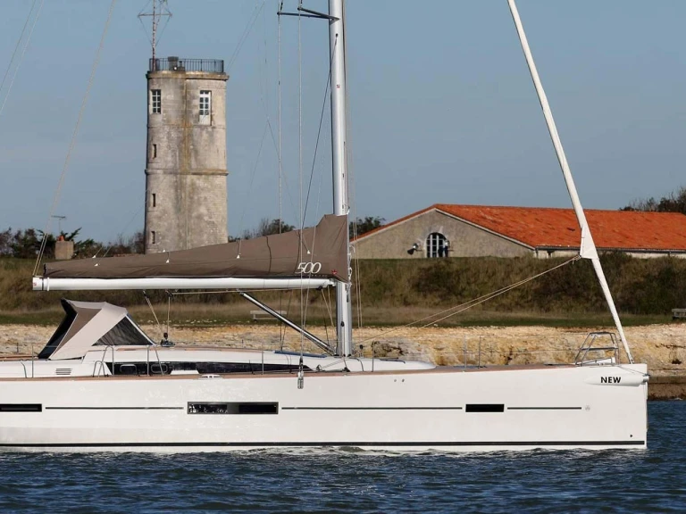 Segelboot mit oder ohne Skipper Dufour mieten in Porticcio