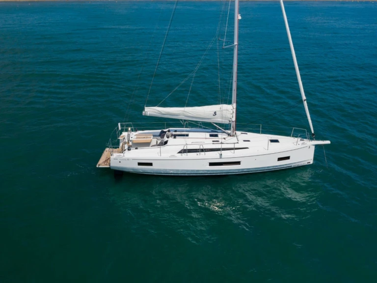 Bootsverleih Bénéteau Oceanis 40.1 Ajaccio Samboat