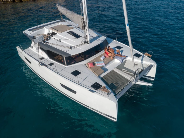 Katamaran mit oder ohne Skipper Fountaine Pajot mieten in Ajaccio