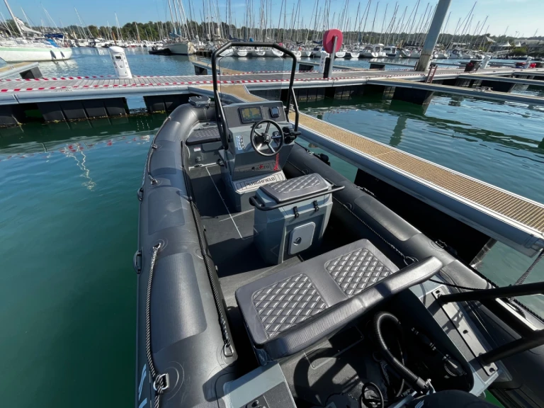 YachtCharter in La Forêt-Fouesnant - Highfield Coaster 540 auf SamBoat