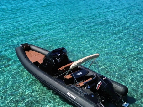 Brig Eagle 8 mieten Hyères